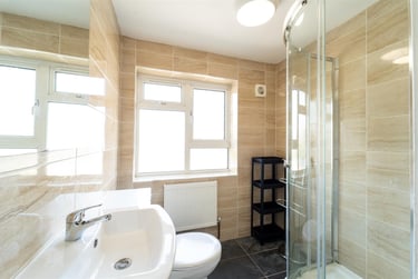 4 bed flat, Meriden Road, University of Portsmouth, Portsmouth, PO54DE - Image 8